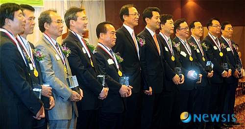 서울특별시 토목상 수상자들, 기념사진 찰칵