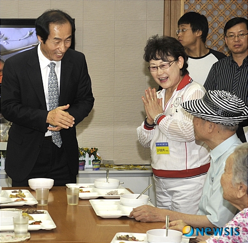 추석맞이 노인전문요양센터 방문