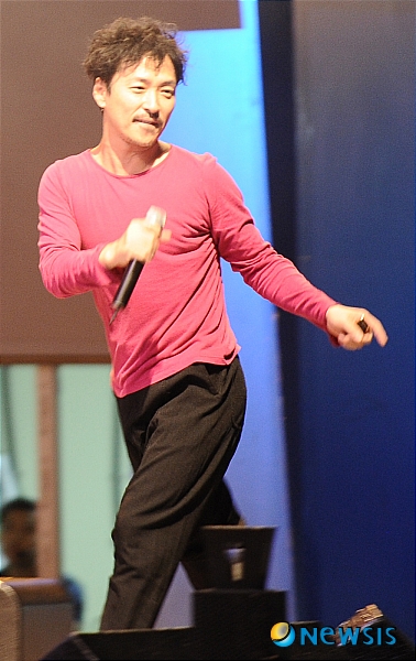 강산애, 열정적 무대에 몸도 꼬아보고