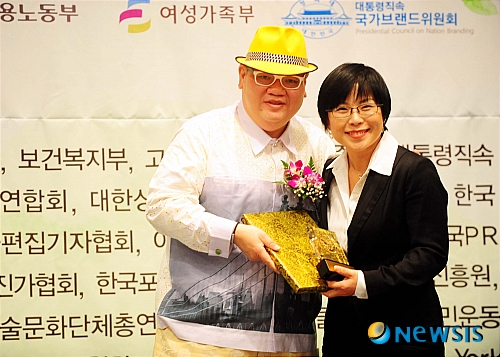하나로 애드컴, The New York Festivals상 수상