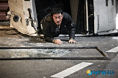 황해 기대가 크다, 영화 예매율 1위