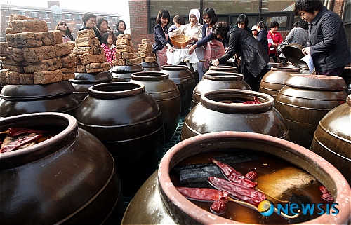도시 주부들 전통 장 비법 배워요!