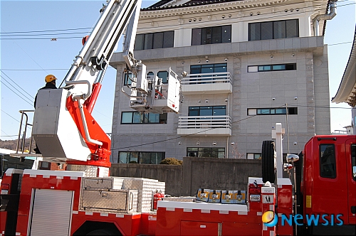 성북소방서, 화재 취약시설 현지적응훈련 실시