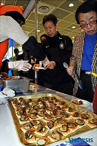 신선한 해산물 맛보세요
