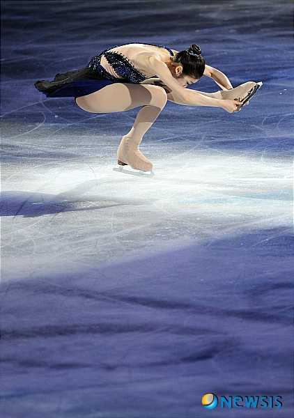 스핀 연아