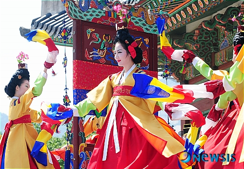 화려한 무용, 포구락