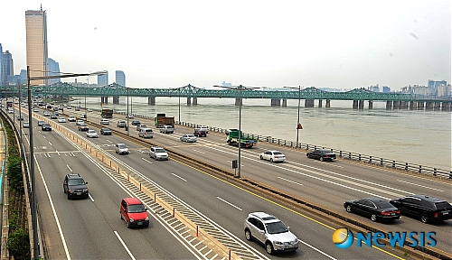 올림픽대로 정상 소통