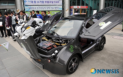 전기자동차 예쁘자나
