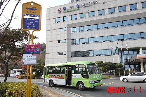 울산 동구청,  광장 안까지 버스 운행