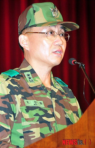합동군사대학 초대 총장 모종화 소장