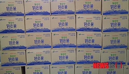 청양군, 서산·태안에 칠갑산 맑은물 1만병 지원