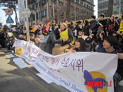 만든곳: 한국 네티즌본부 카페