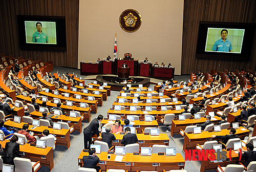 만든곳: 한국 네티즌본부 카페