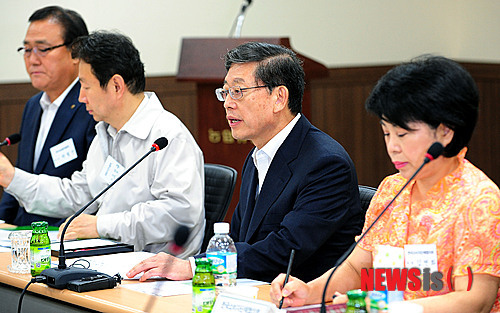 김황식 총리 농산물 유통구조 개선대책 현장점검