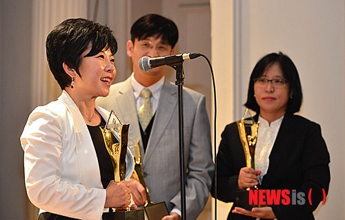 소감 말하는 손정희 하나로애드컴 대표