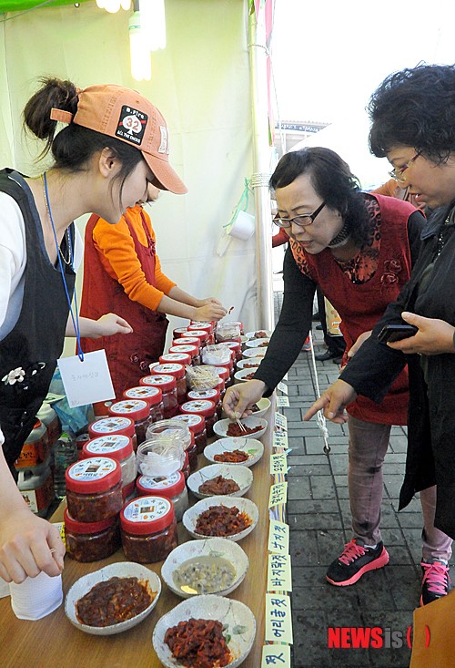 전주국제발효식품, 곰소 젓갈 인기 최고