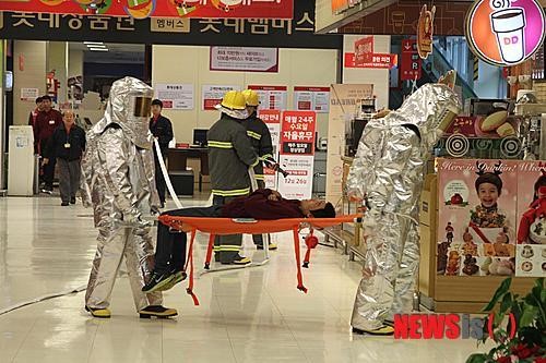 춘천소방서, 롯데마트 춘천점서 소방합동훈련