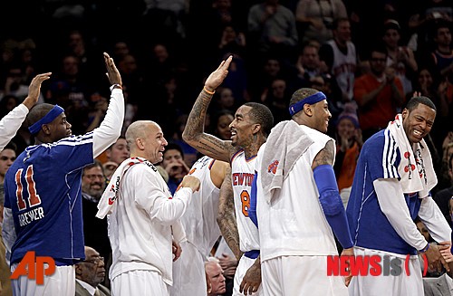 [NBA]뉴욕, 샌안토니오 연승 행진에 '제동'