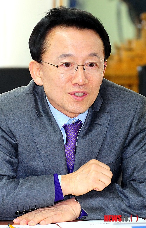 김완주 지사, 군산서 기업 등 6개소 열린마당 희망투어