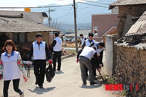 남양유업 경주공장, 서면 사라리에서 봉사