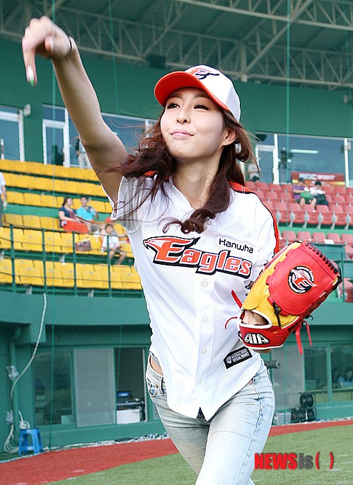시구연습하는, 미스코리아 미 김민주