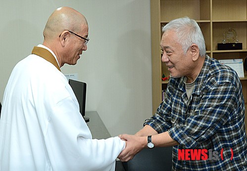 원불교 예방한 김한길 대표