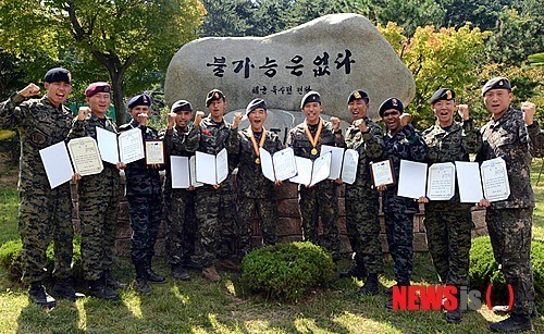 해군특수전전단, 특수전 장교·초급반 수료식