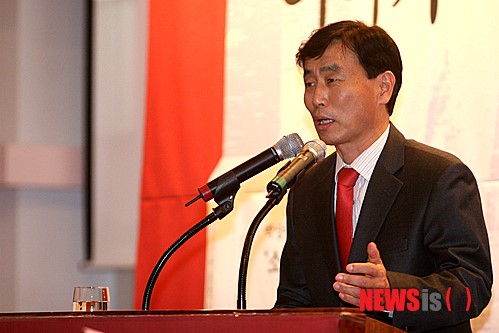 연설하는 이광준 시장군수협의회장