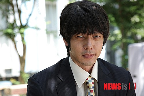 오다기리 조 왔다, 영화 행복한 사전 들고