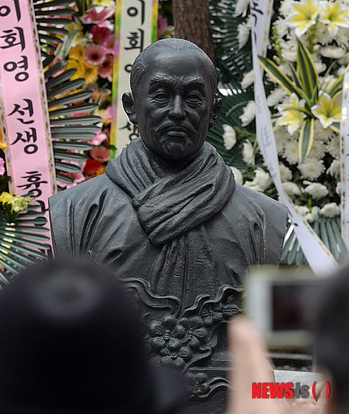 우당 이회영 선생 흉상 제막