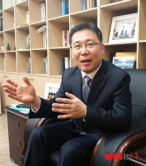 [인터뷰]기업법률 전문가로 도전나선 윤영훈 전 홍성지원장
