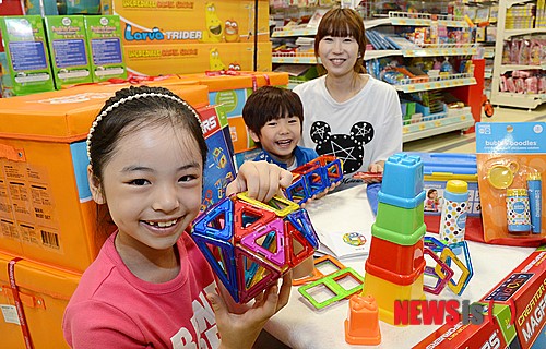 어린이 교육용 완구 판매하는 롯데마트