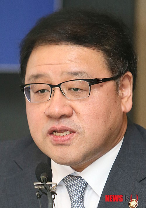 경제수석에 안종범 새누리당 의원 내정