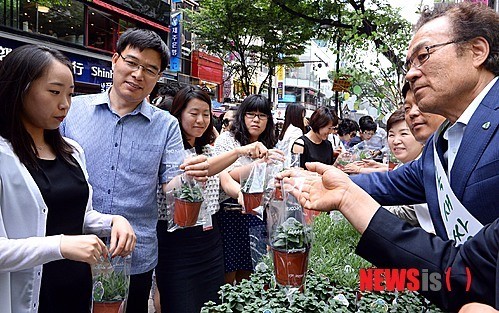 새싹으로 전하는 희망