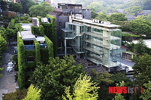 [이 사람]김창일, 공간사옥을 미술관으로…‘아라리오 뮤지엄 인 스페이스’