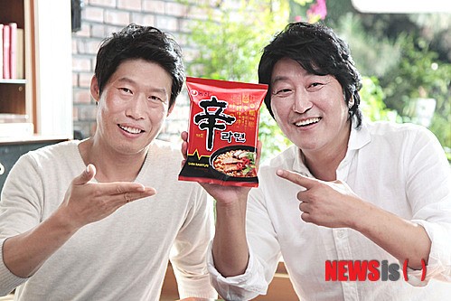 농심, 신라면 광고모델에 배우 송강호·유해진 발탁