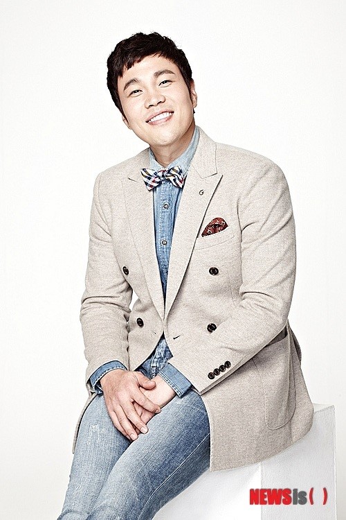 신승환, 위드메이와 전속계약