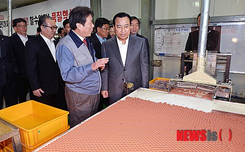 인천 남동공단 중소기업 방문한 이완구 국무총리