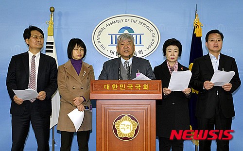 무상급식 지원중단  지지 기자회견