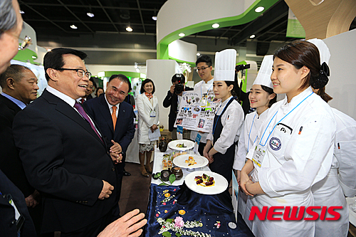 이동필 장관, 국제외식산업식자재박람회 방문