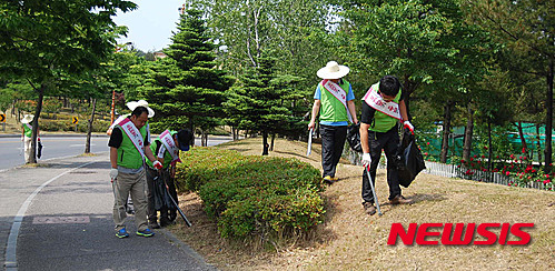 강릉우편집중국 거리청소