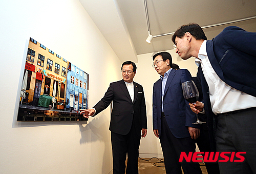 정의화 국회의장, 정의화의 시선 나눔사진전 개최