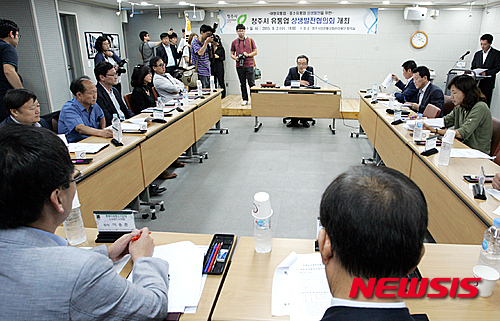 대형마트 휴업일 변경 논의하는 청주 유통상생協