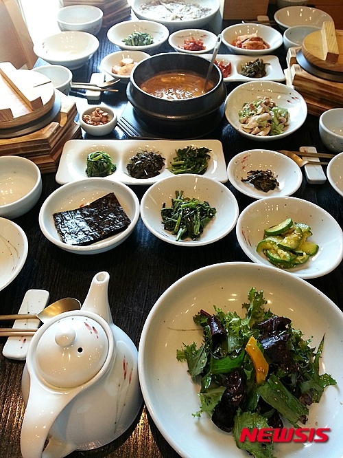 [하도겸 칼럼]절에 없는 절밥, 여기 있었다…달래촌