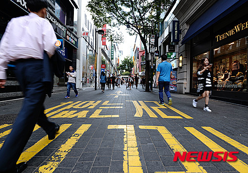 명동·남대문, 기업형 노점 연내 퇴출