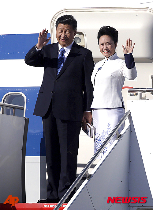 미국 도착한 시진핑 주석 부처