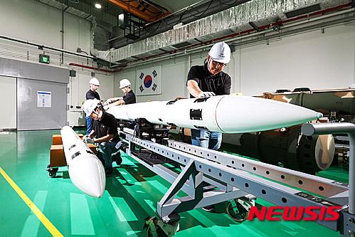LIG넥스원, 지대공 미사일 천궁 양산