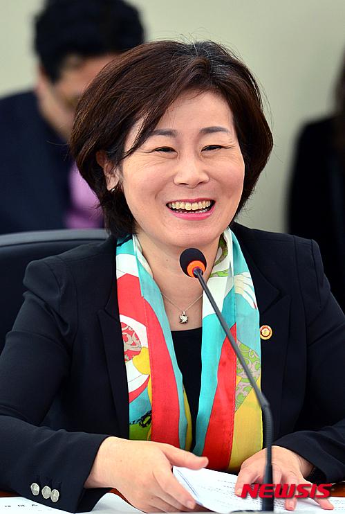 김희정 여가부장관, 전국 가정법원장 간담회 인사말