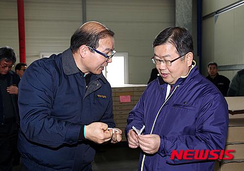 박일호 밀양시장, 설맞이 태영산업 방문