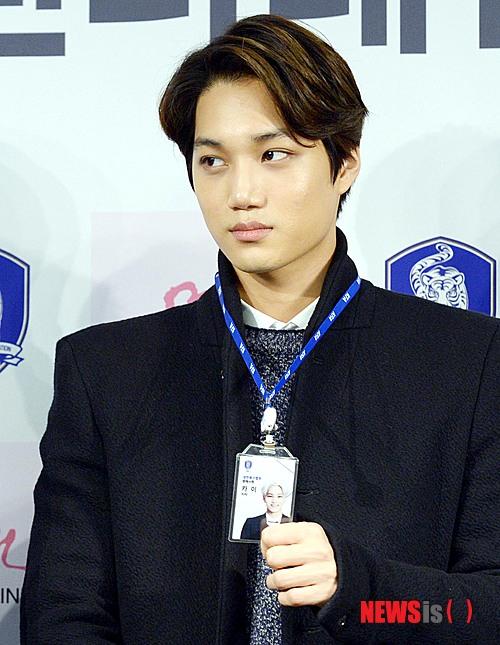 카이, 엑소 북아메리카 투어 합류…공연비자 발급